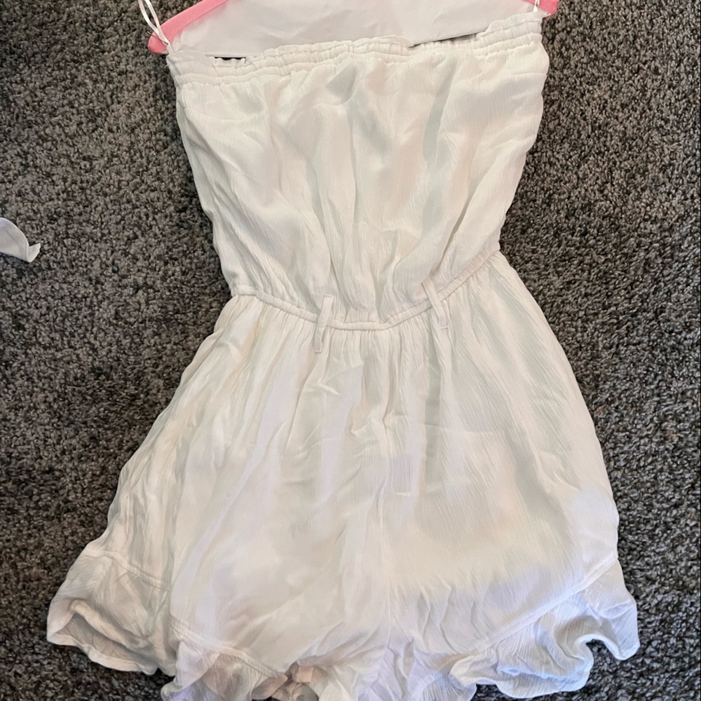 hollister coverup, never worn, strapless, one piece
